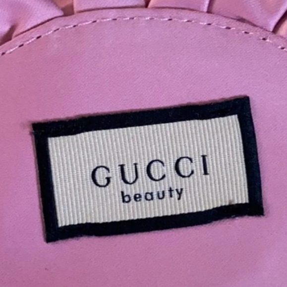 🆕Gucci Beauty Pouch with Flora - Picture 5 of 8